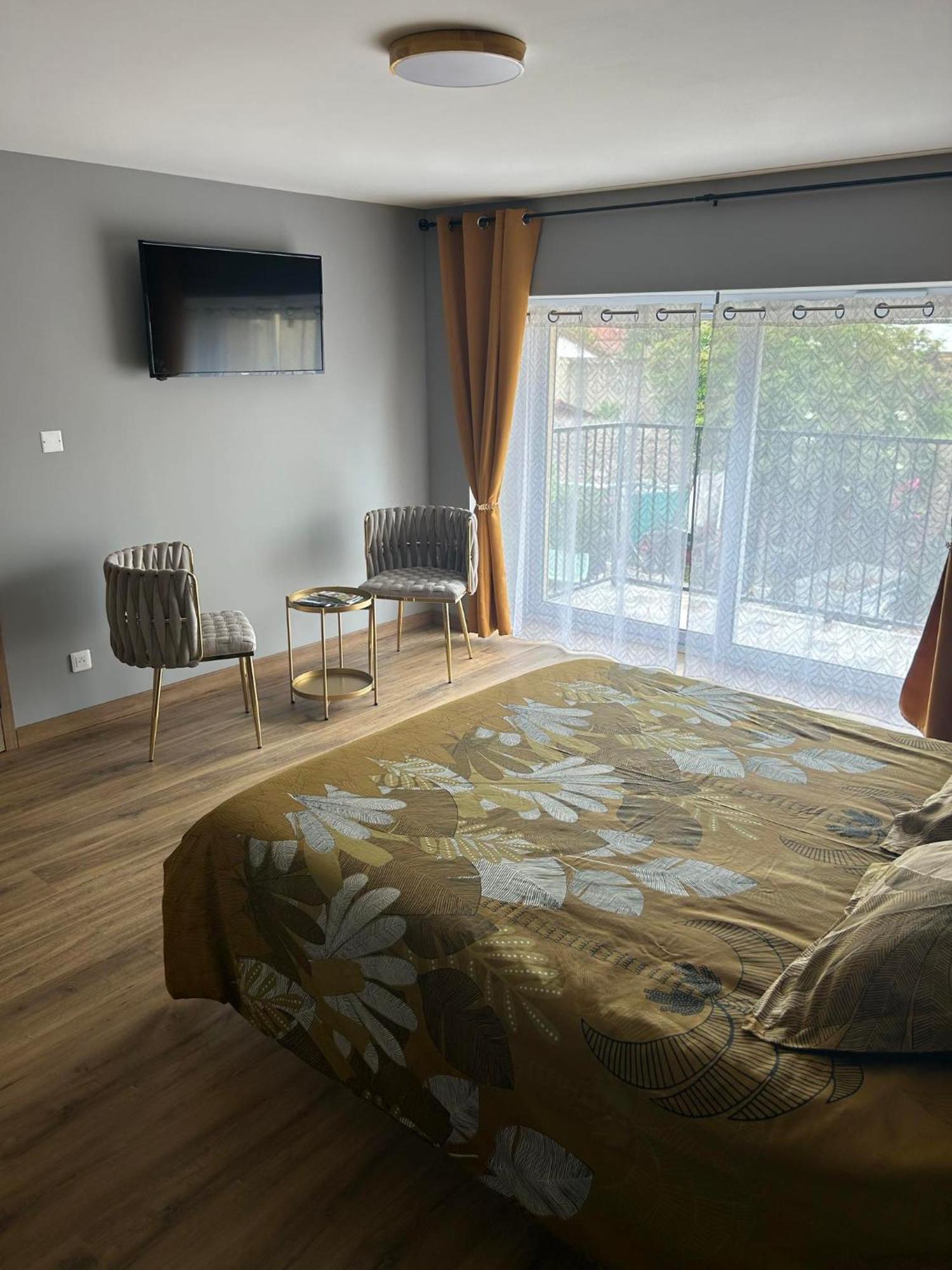 Bed and Breakfast Chez Marie Et Angel Autun Exterior foto